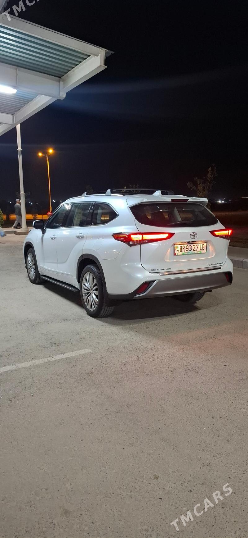 Toyota Highlander 2023 - 760 000 TMT - Туркменабат - img 3