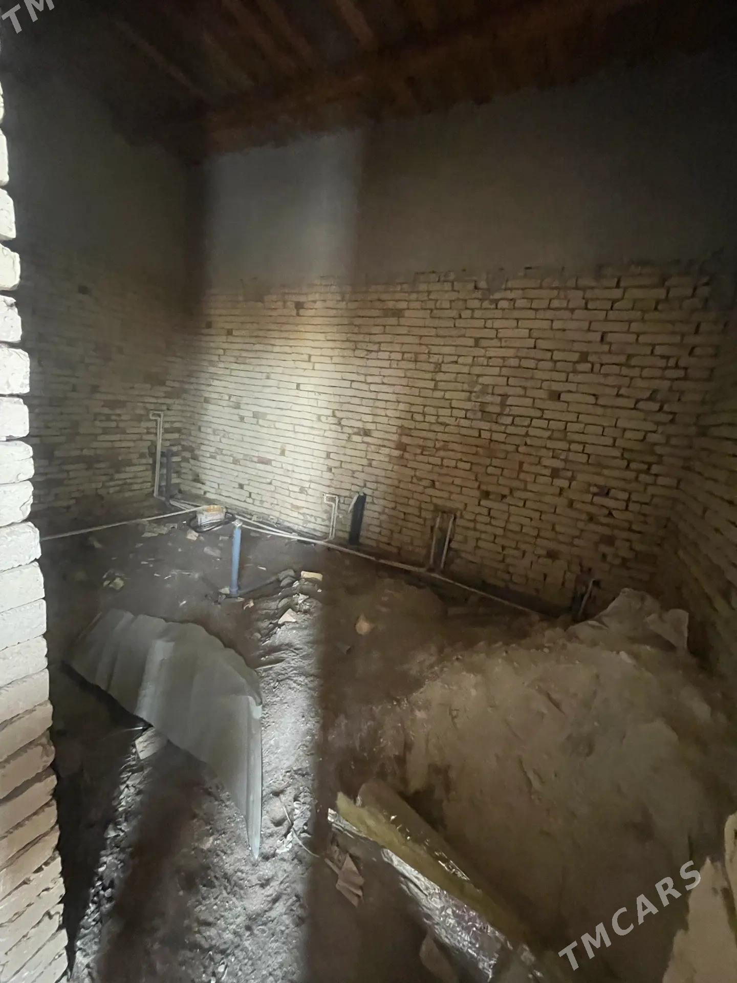 Uçaska Jay Ayraport yolda - Дашогуз - img 1