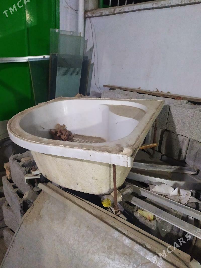 žakuzya uly - Aşgabat - img 1