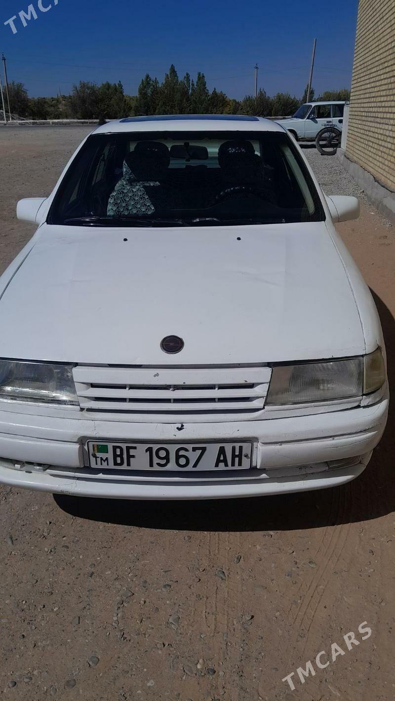 Opel Vectra 1992 - 32 000 TMT - Бабадайхан - img 4