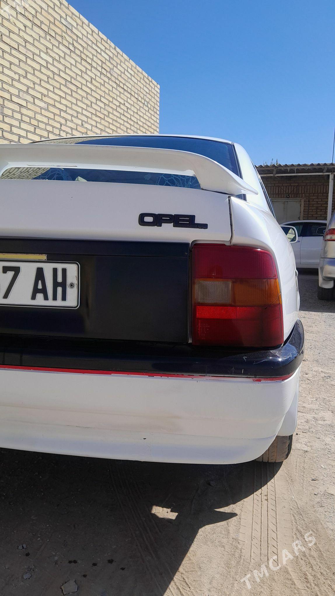 Opel Vectra 1992 - 32 000 TMT - Бабадайхан - img 2