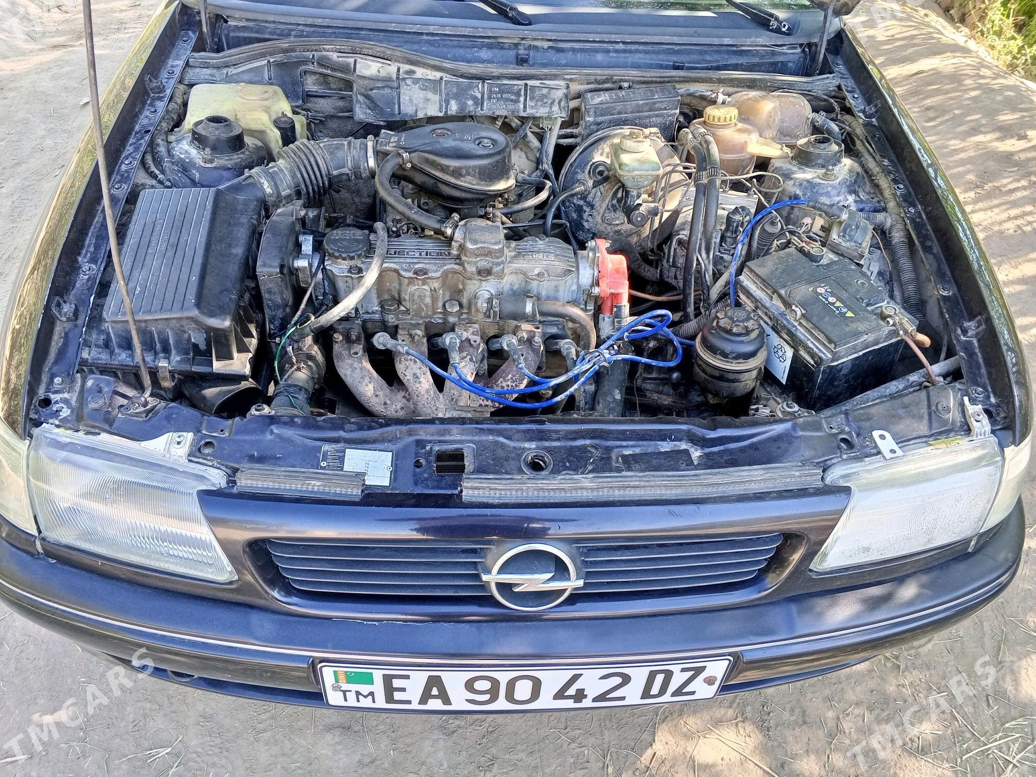 Opel Astra 1994 - 45 000 TMT - Кёнеургенч - img 2