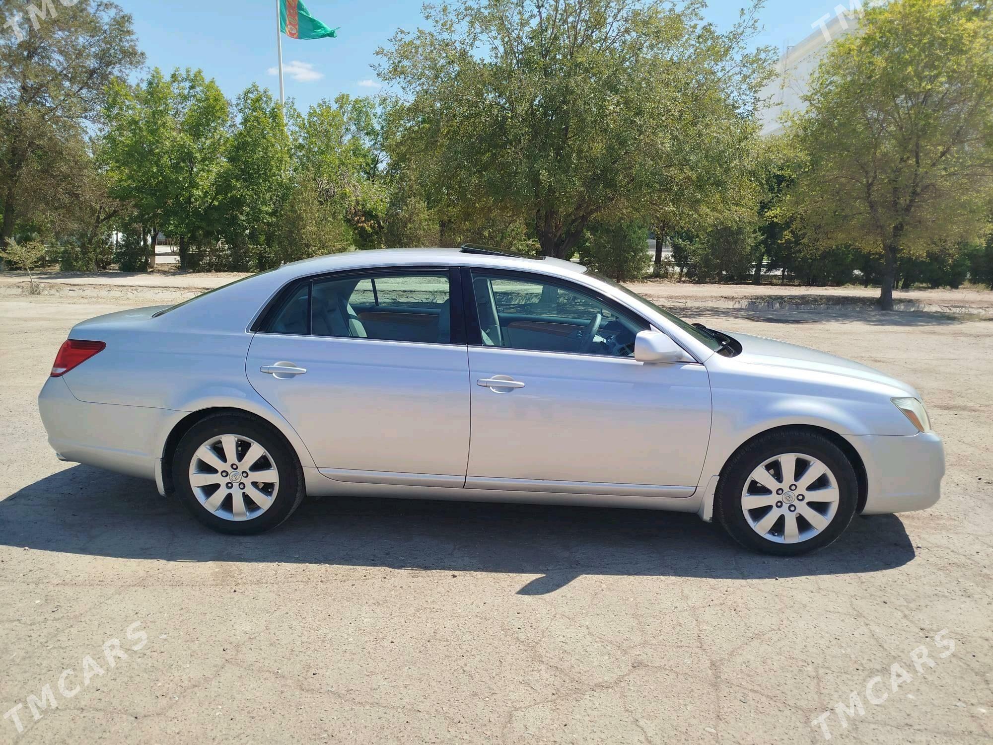 Toyota Avalon 2005 - 165 000 TMT - Дашогуз - img 8