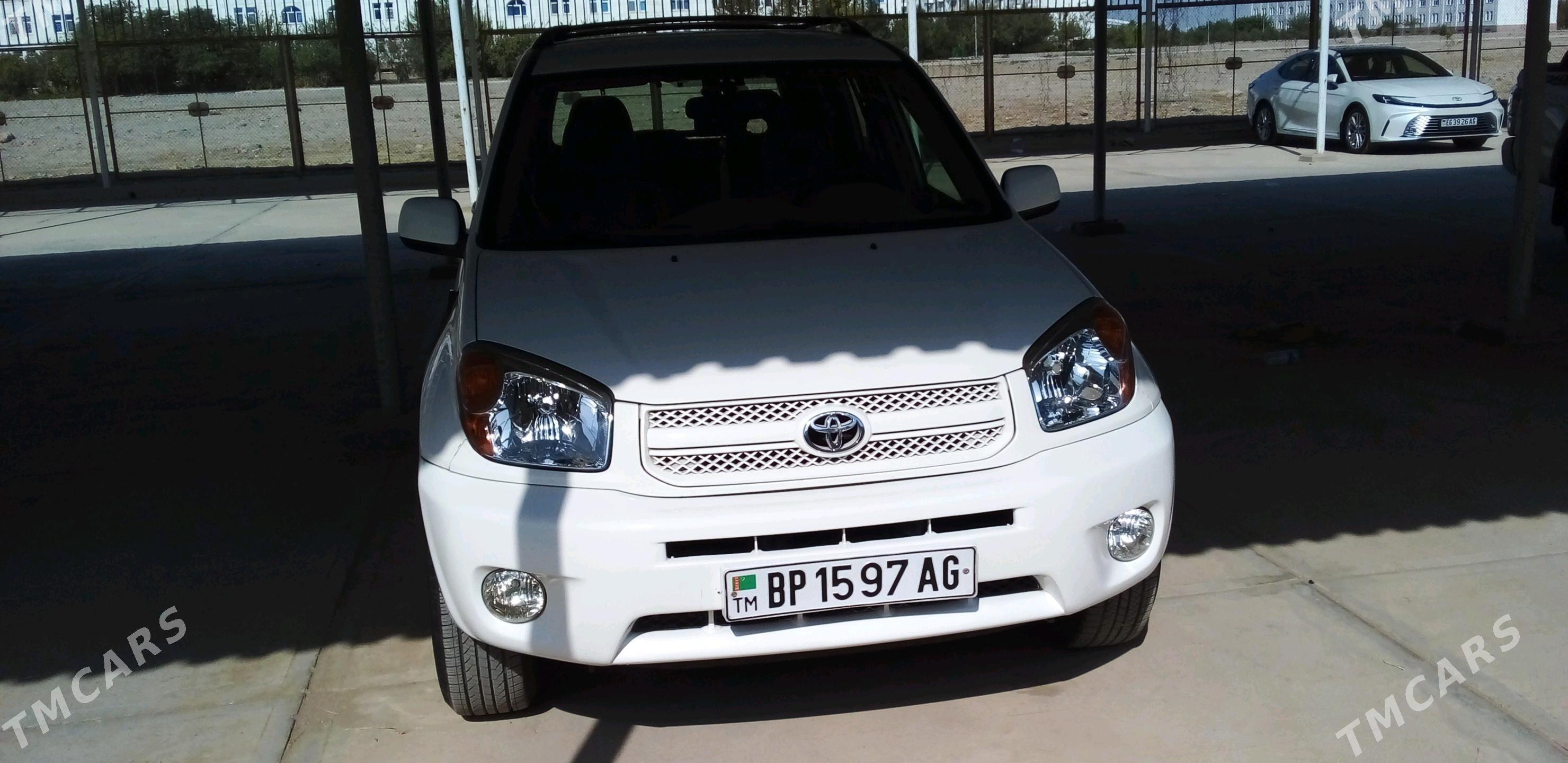 Toyota RAV4 2004 - 150 000 TMT - Ашхабад - img 5