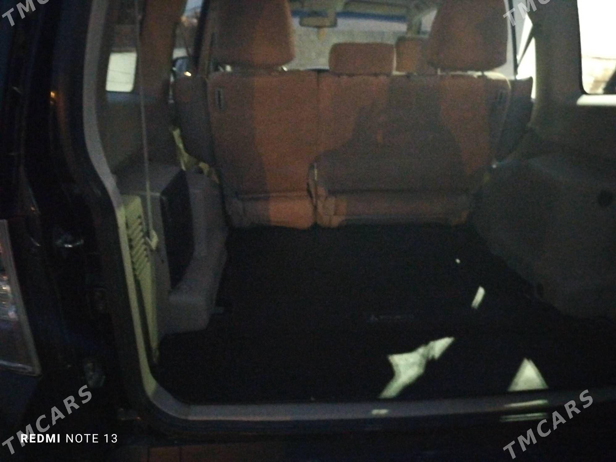 Mitsubishi Pajero 2010 - 220 000 TMT - Балканабат - img 2
