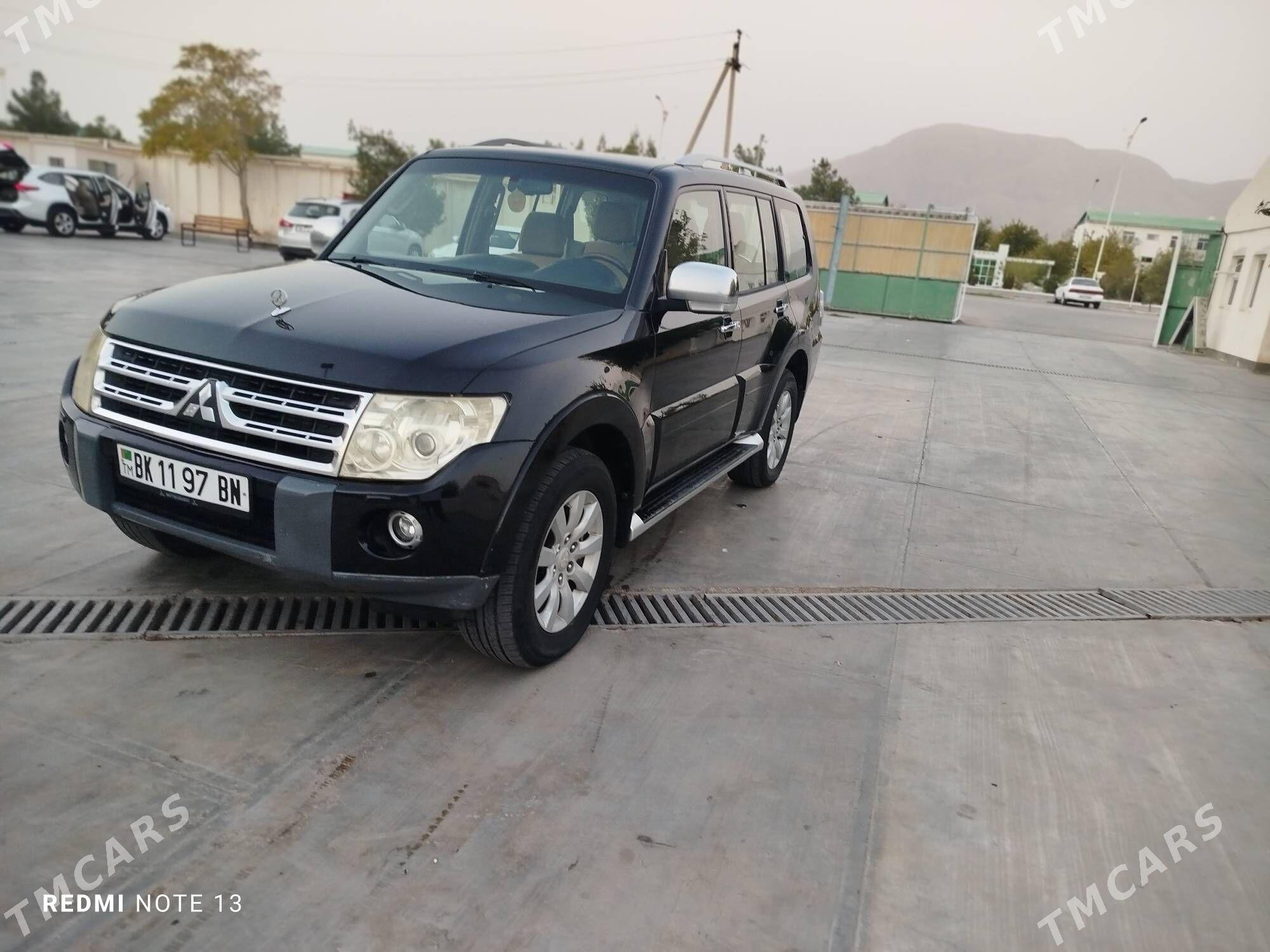 Mitsubishi Pajero 2010 - 220 000 TMT - Балканабат - img 1