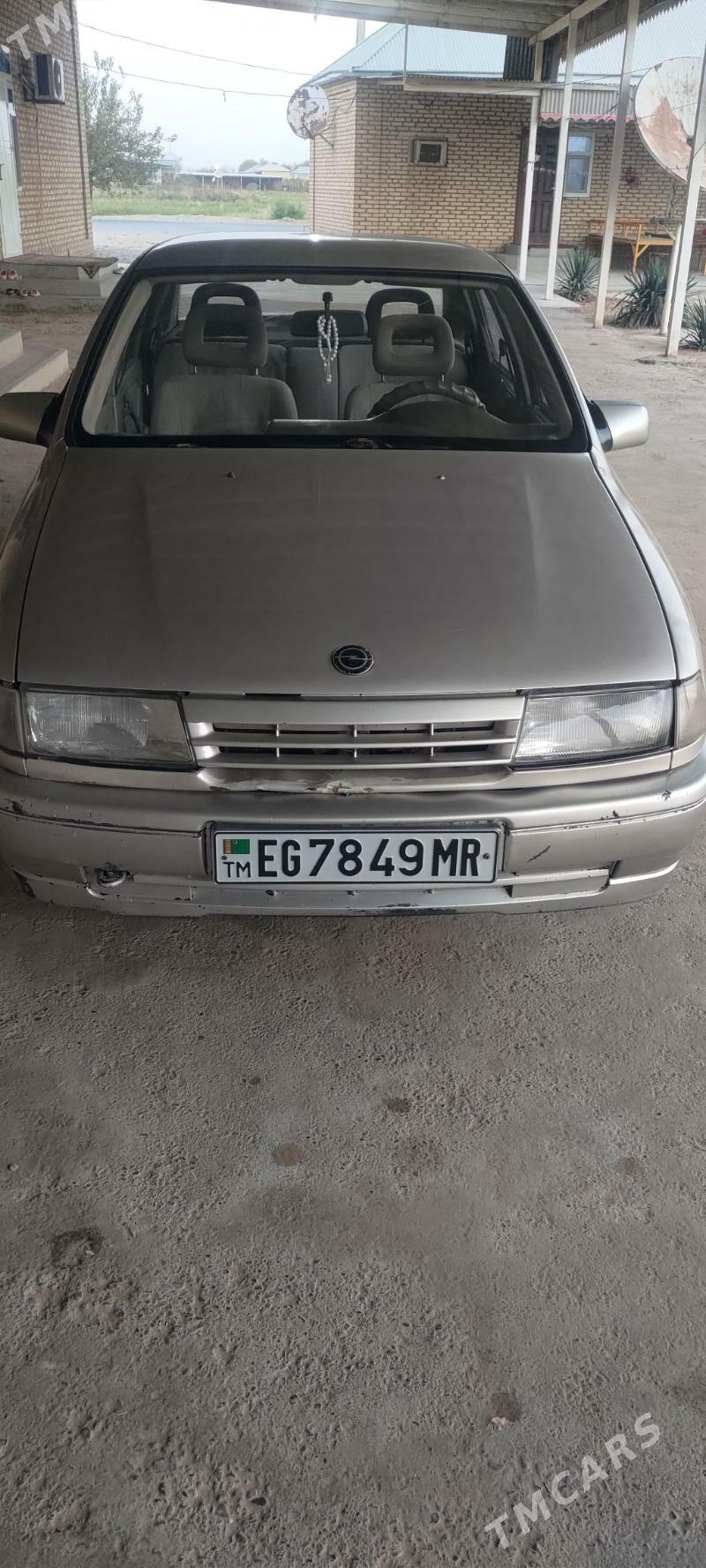 Opel Vectra 1989 - 36 000 TMT - Mary - img 2