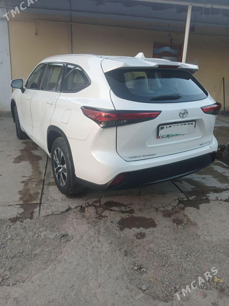 Toyota Highlander 2022 - 520 000 TMT - Daşoguz - img 2