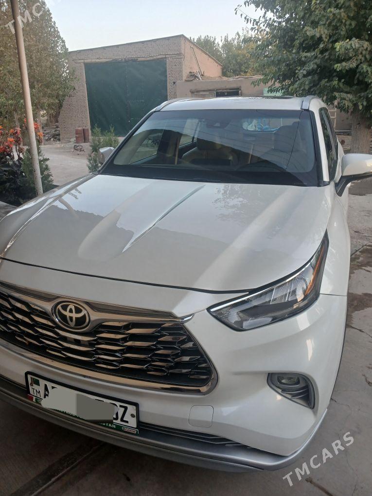 Toyota Highlander 2022 - 520 000 TMT - Daşoguz - img 1