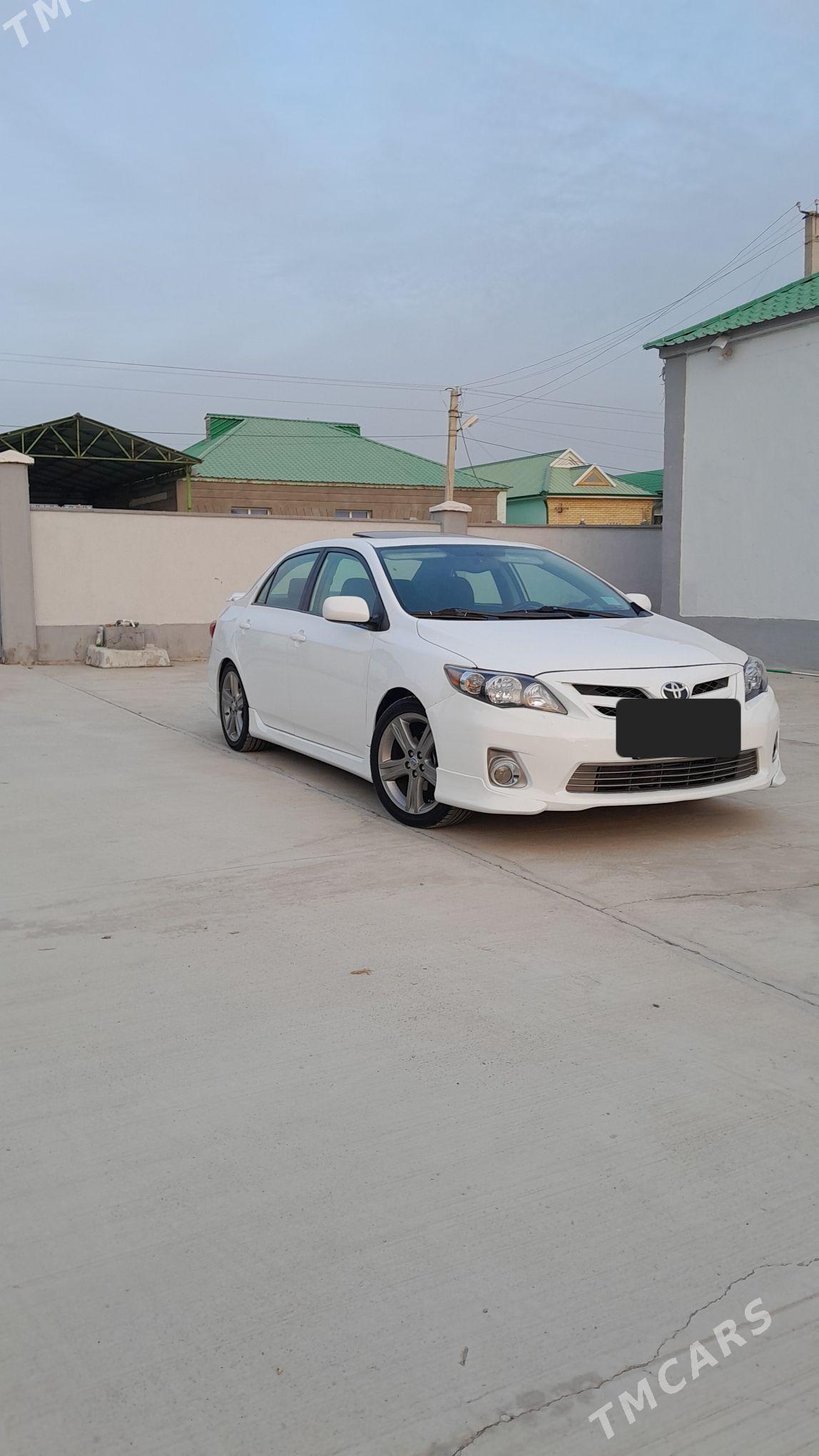 Toyota Corolla 2011 - 180 000 TMT - Гёкдепе - img 3