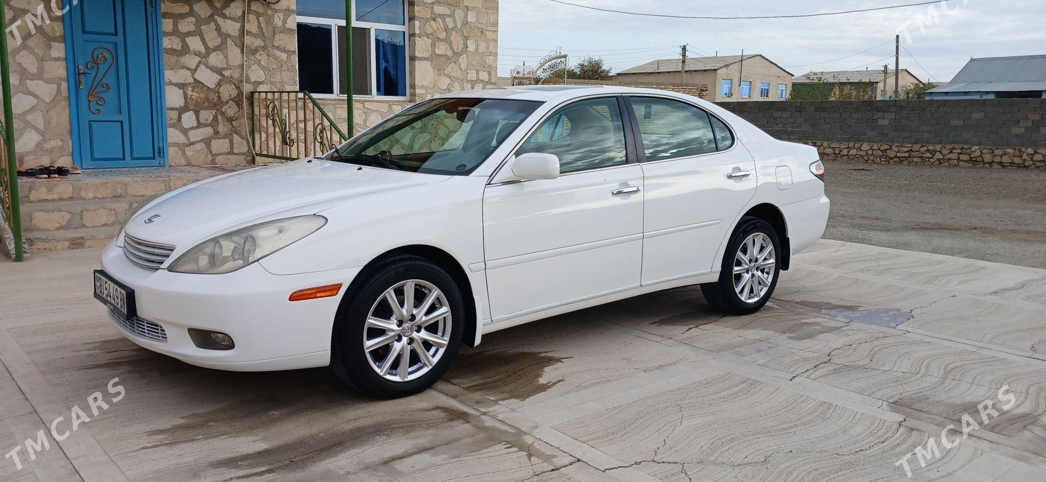 Lexus ES 300 2003 - 200 000 TMT - Гызыларбат - img 3