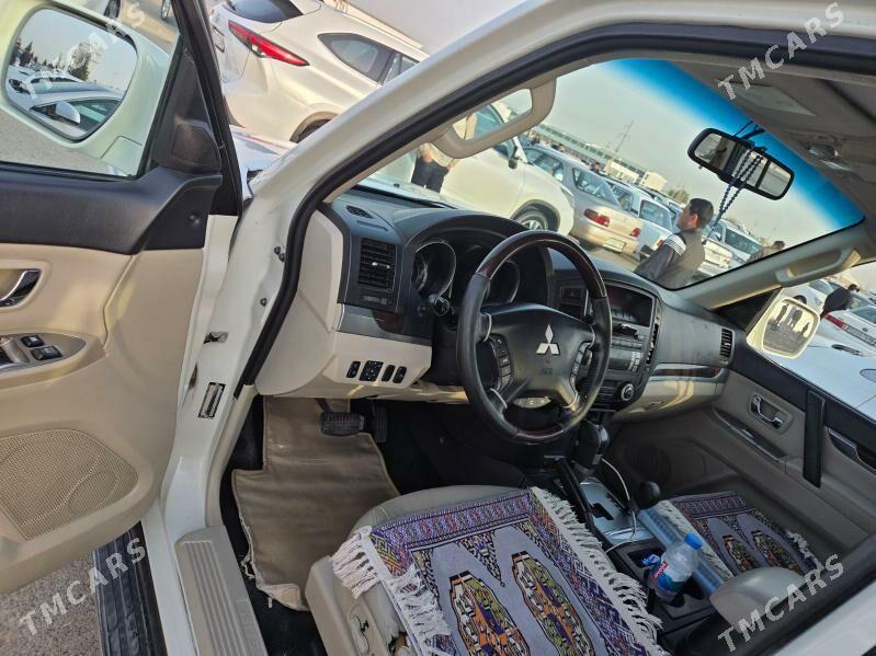 Mitsubishi Pajero 2010 - 240 000 TMT - Мары - img 8