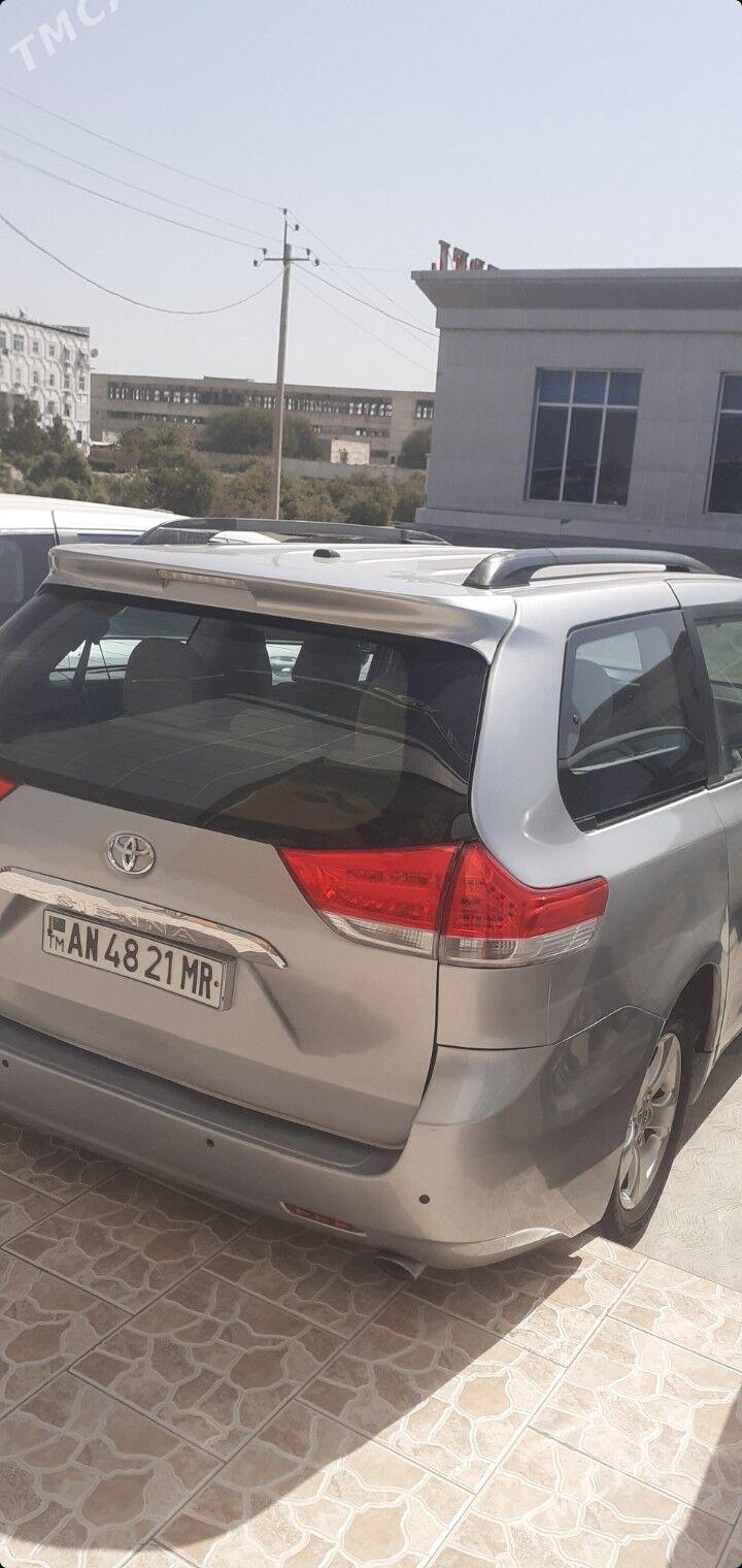 Toyota Sienna 2011 - 290 000 TMT - Mary - img 1