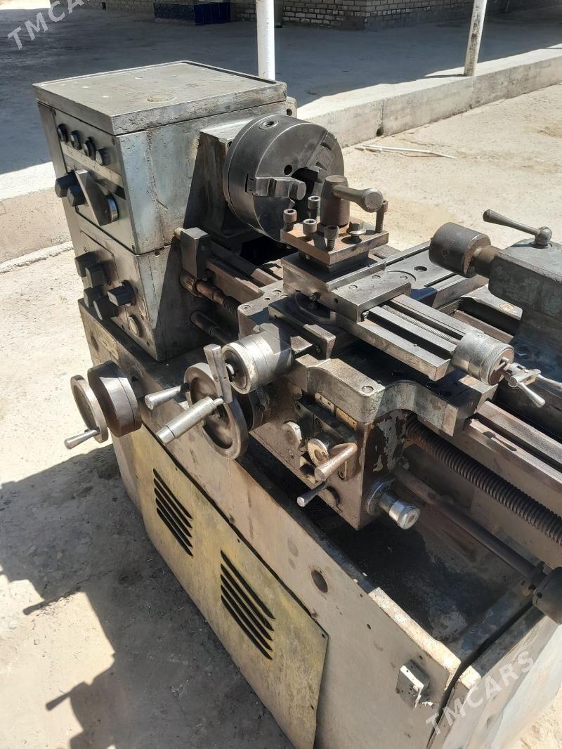 tokarny stanok - Mary - img 3