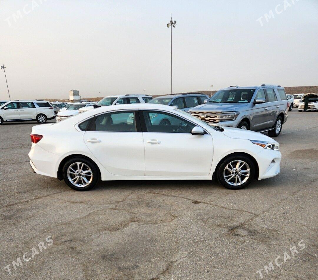 Kia Forte 2022 - 250 000 TMT - ул. Подвойского (Битарап Туркменистан шаёлы) - img 3
