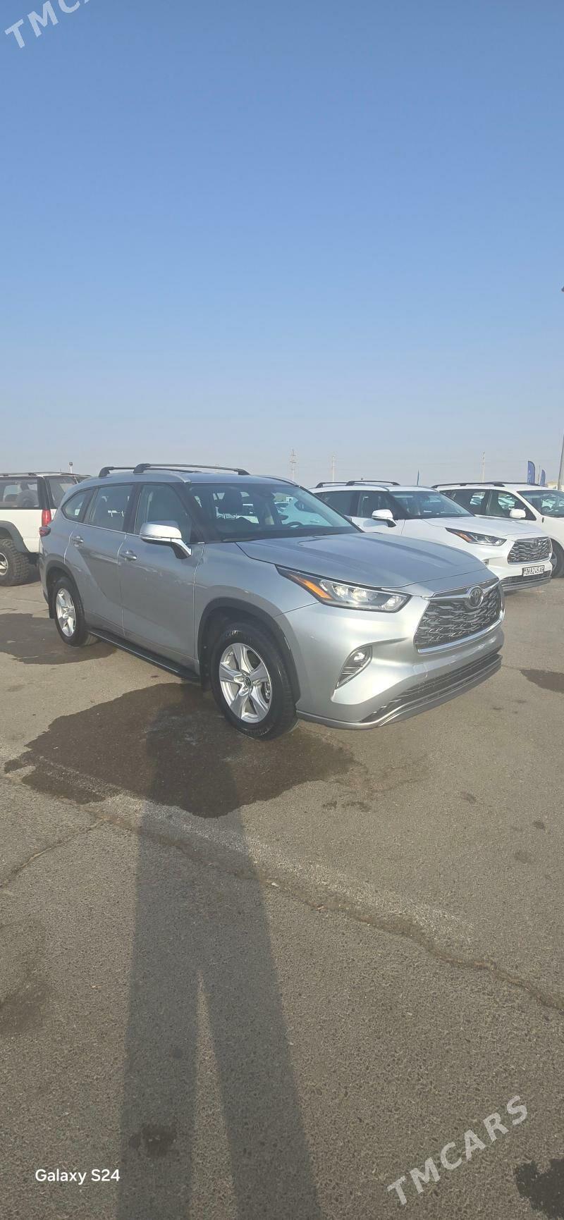 Toyota Highlander 2020 - 455 000 TMT - "Altyn Asyr" Gündogar bazary (Jygyllyk) - img 1