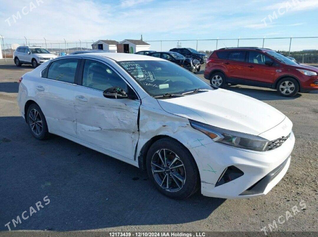 Kia Forte 2022 - 250 000 TMT - ул. Подвойского (Битарап Туркменистан шаёлы) - img 10