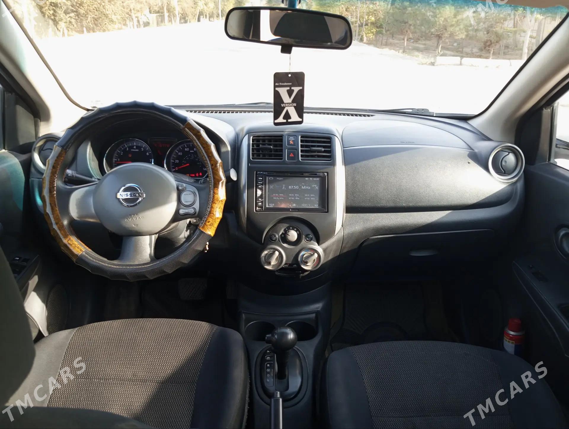 Nissan Versa 2012 - 95 000 TMT - Байрамали - img 3