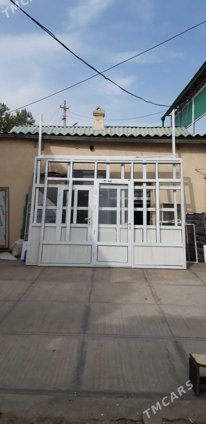 ALÝUMIN AÝNA GAPY 325×250 - Aşgabat - img 1