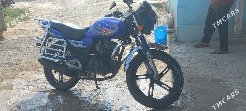 Fekon FK150-8G 2014 - 15 000 TMT - Bäherden - img 3