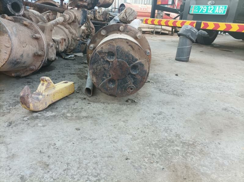 DOSSAN CATARPILLER MOSTLAR 10 000 TMT - Aşgabat - img 3