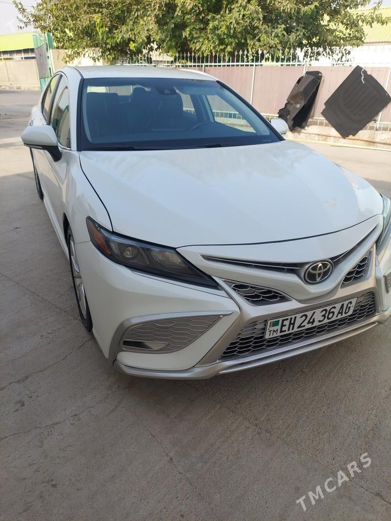 Toyota Camry 2022 - 290 000 TMT - Büzmeýin - img 2