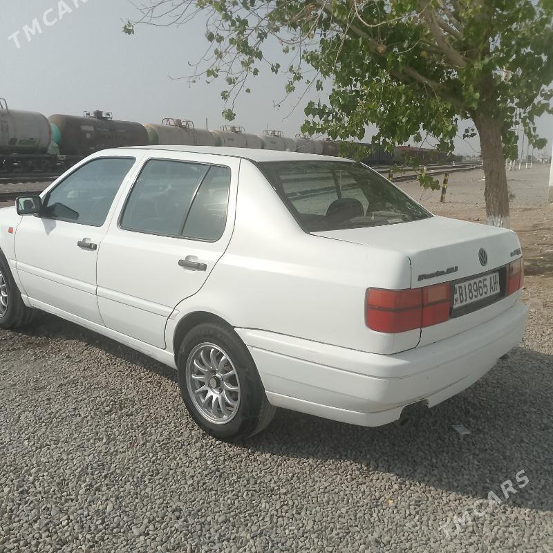 Volkswagen Jetta 1993 - 38 000 TMT - Kaka - img 4