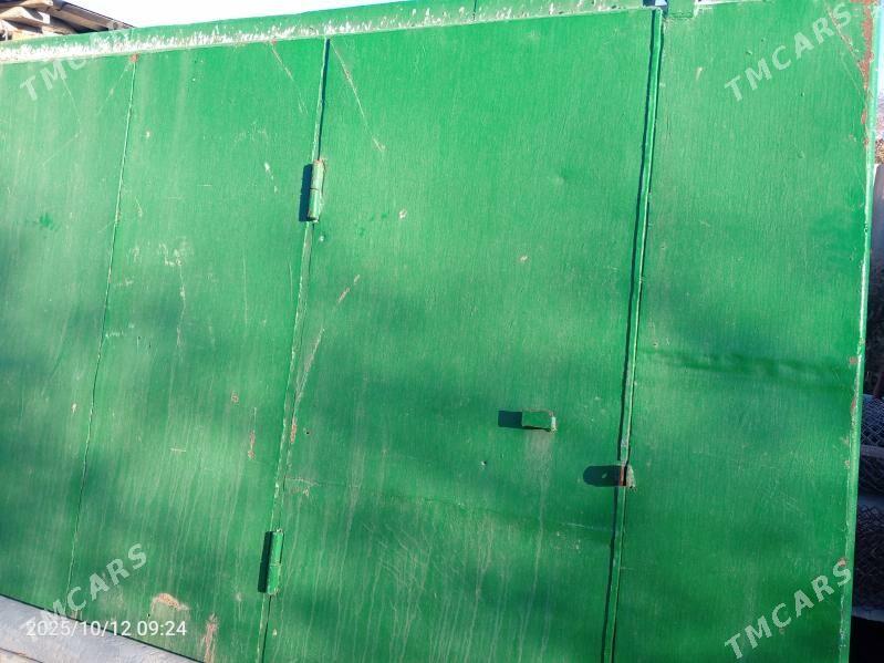 surilýän Worota - Туркменбаши - img 2