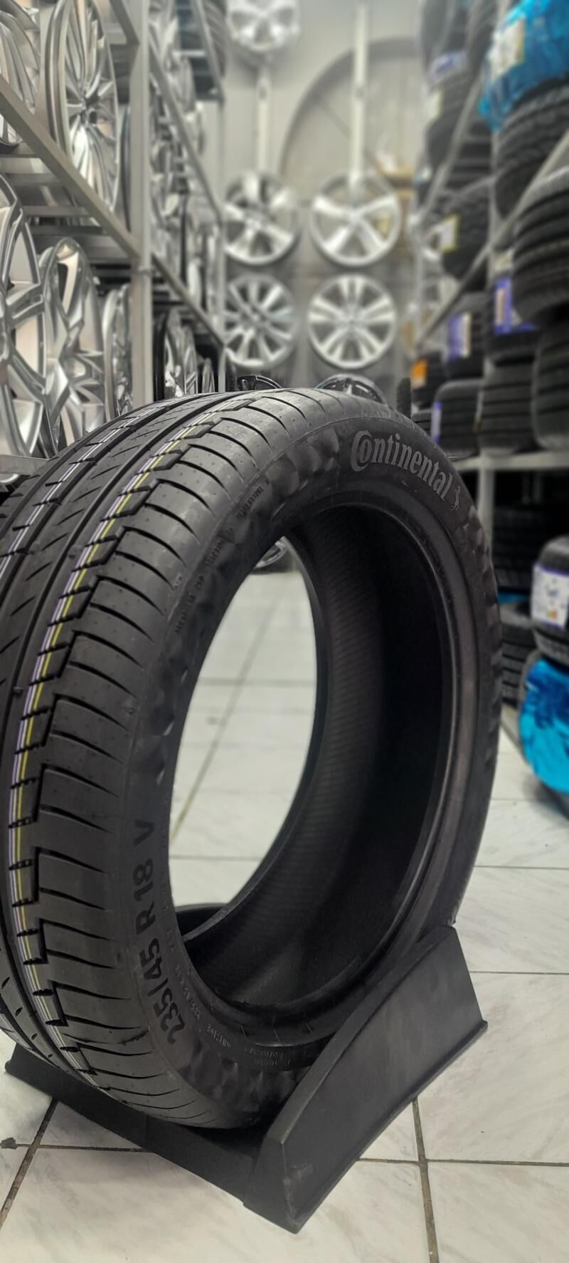 Continental 2025 yyl 3 600 TMT - Howdan "W" - img 2