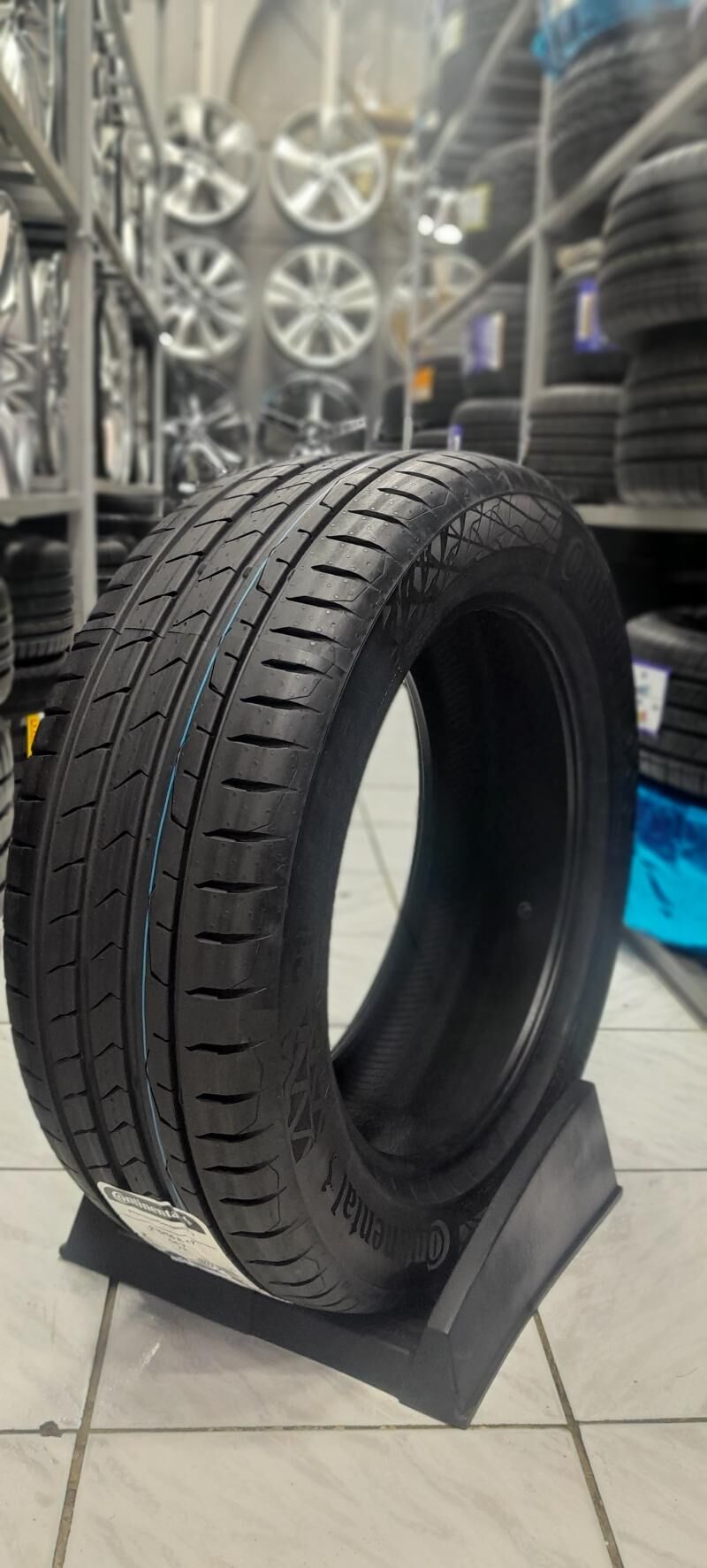 Continental 215/55R17 2025 YYL 3 600 TMT - Гаудан "В" - img 2