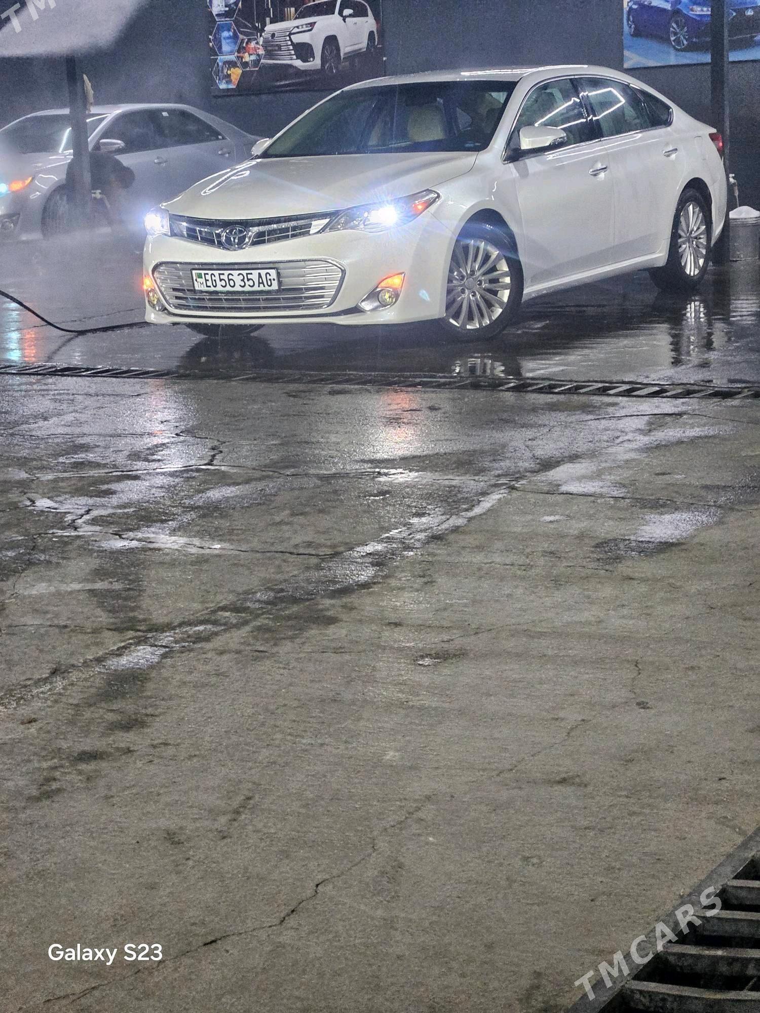Toyota Avalon 2013 - 330 000 TMT - Gurtly - img 1