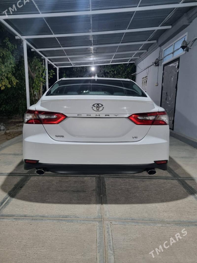Toyota Camry 2017 - 340 000 TMT - Aşgabat - img 4