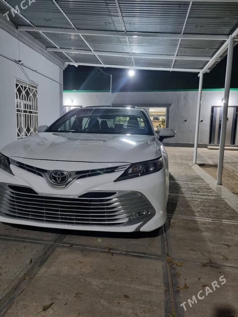 Toyota Camry 2017 - 340 000 TMT - Aşgabat - img 8