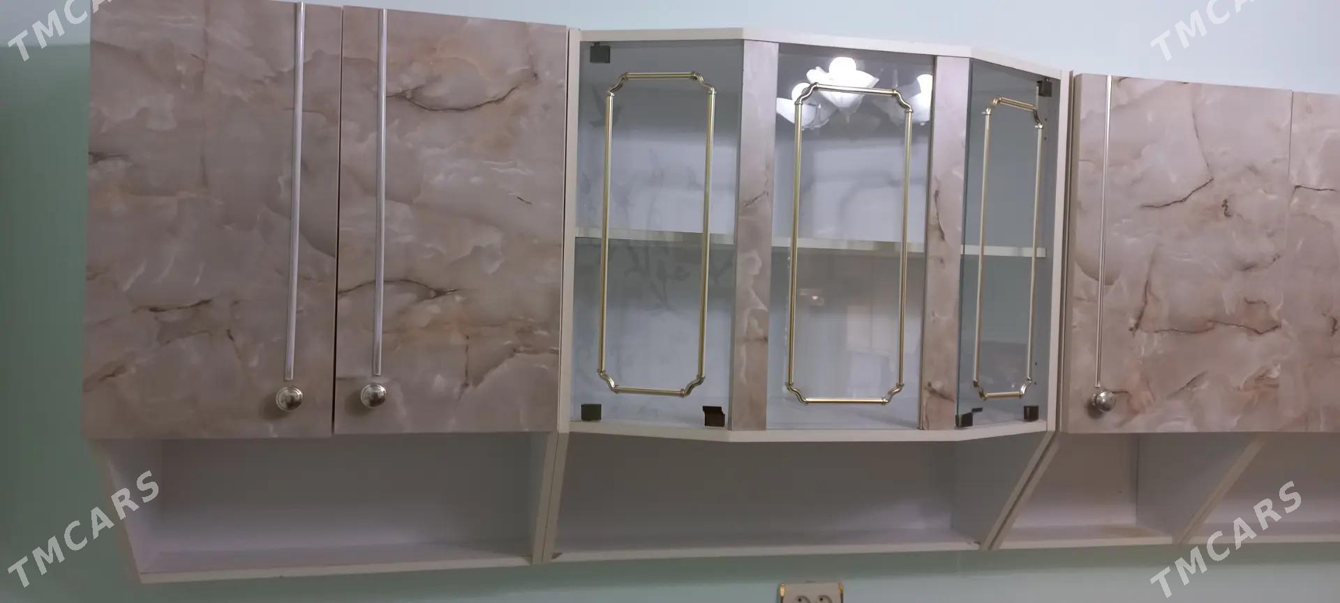 кухонный гарнитур - Ýolöten - img 4