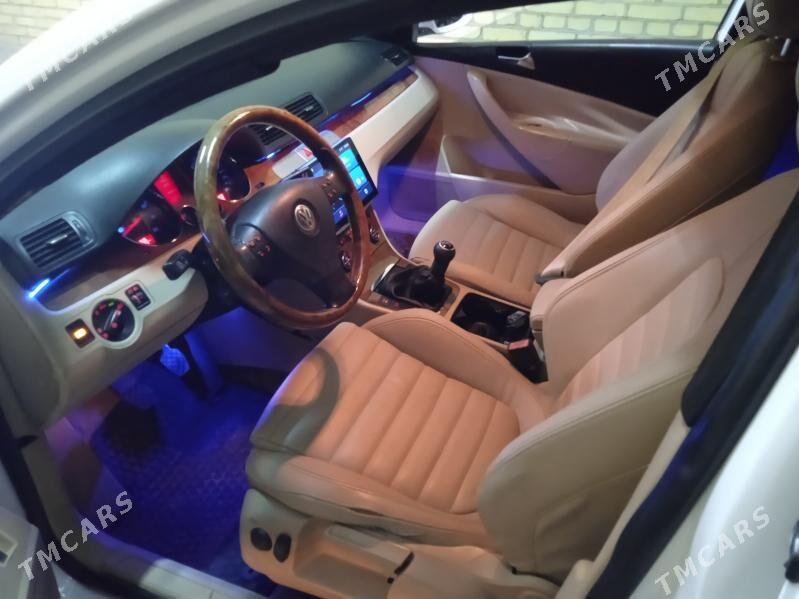 Volkswagen Passat 2006 - 80 000 TMT - Саят - img 7