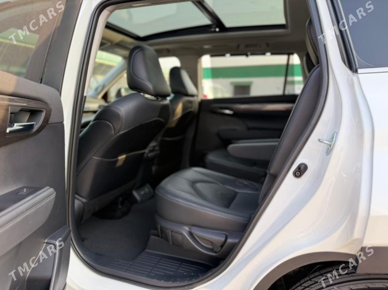 Toyota Highlander 2022 - 785 000 TMT - Aşgabat - img 8