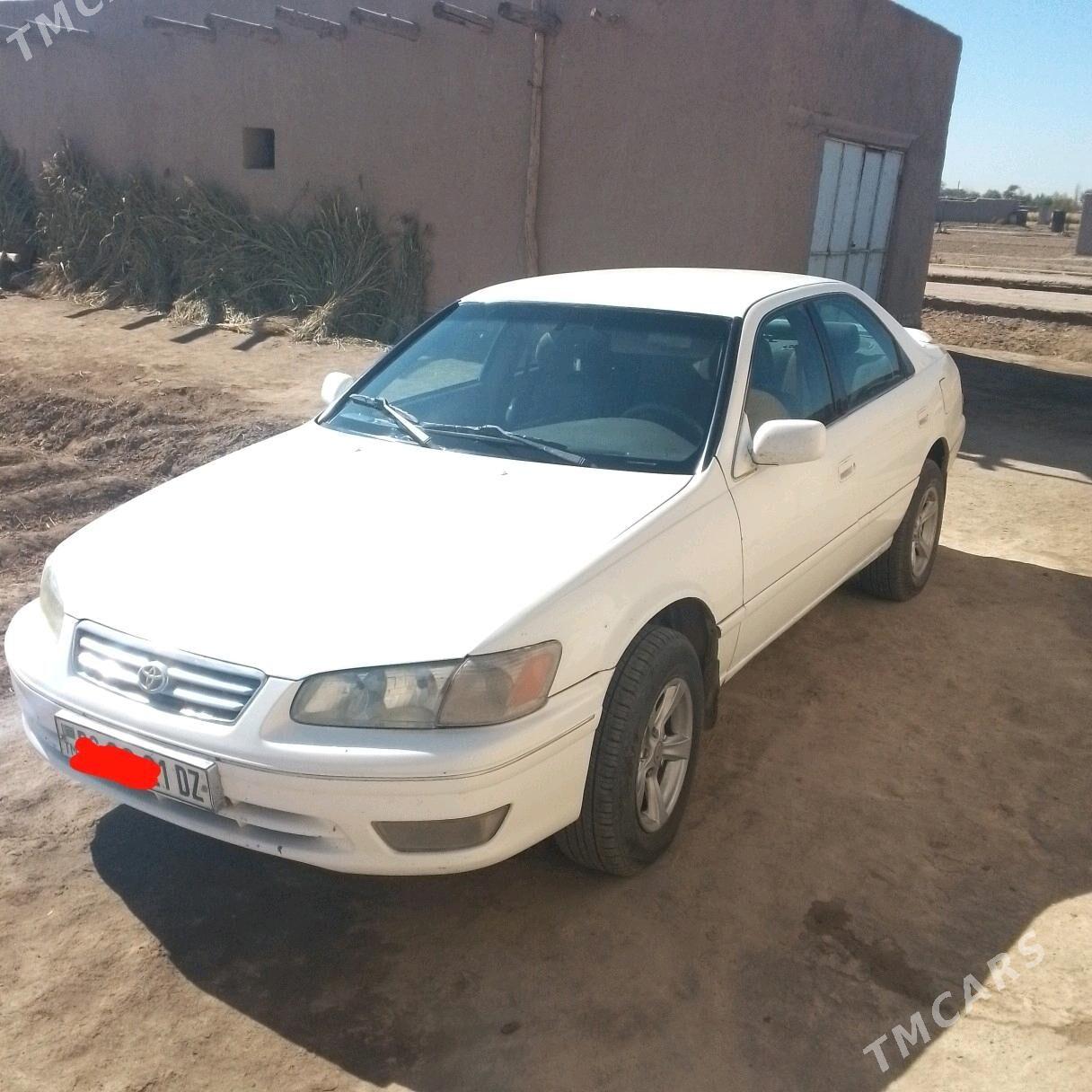Toyota Camry 2000 - 140 000 TMT - Gurbansoltan Eje - img 1