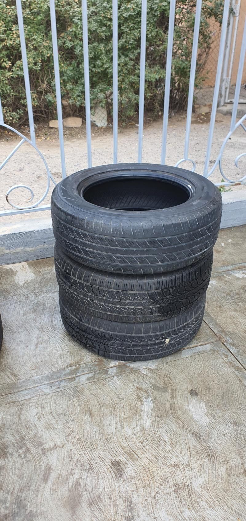 235/60/17 60 TMT - Mary - img 6