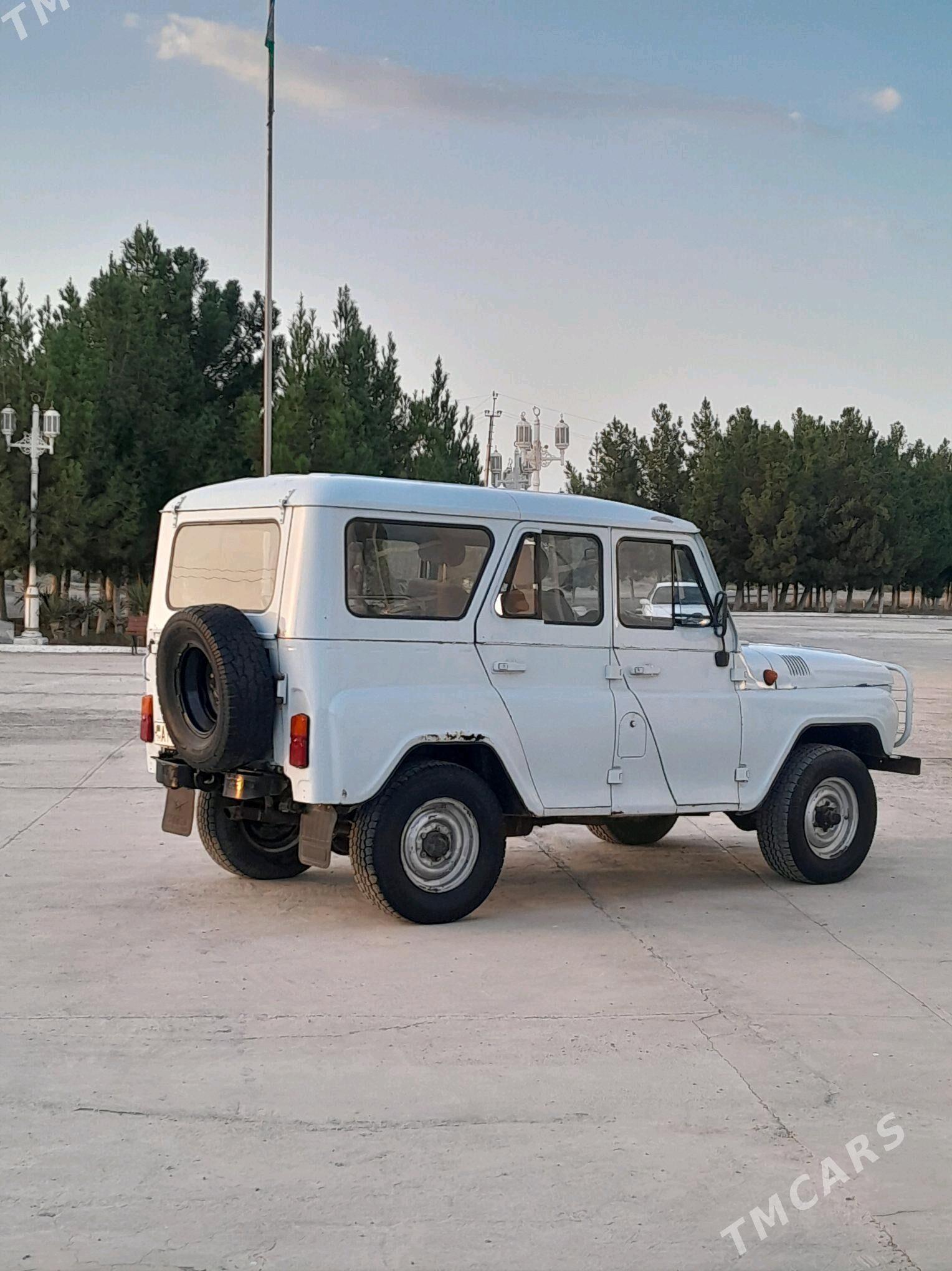 UAZ 469 2001 - 40 000 TMT - Sakar - img 4