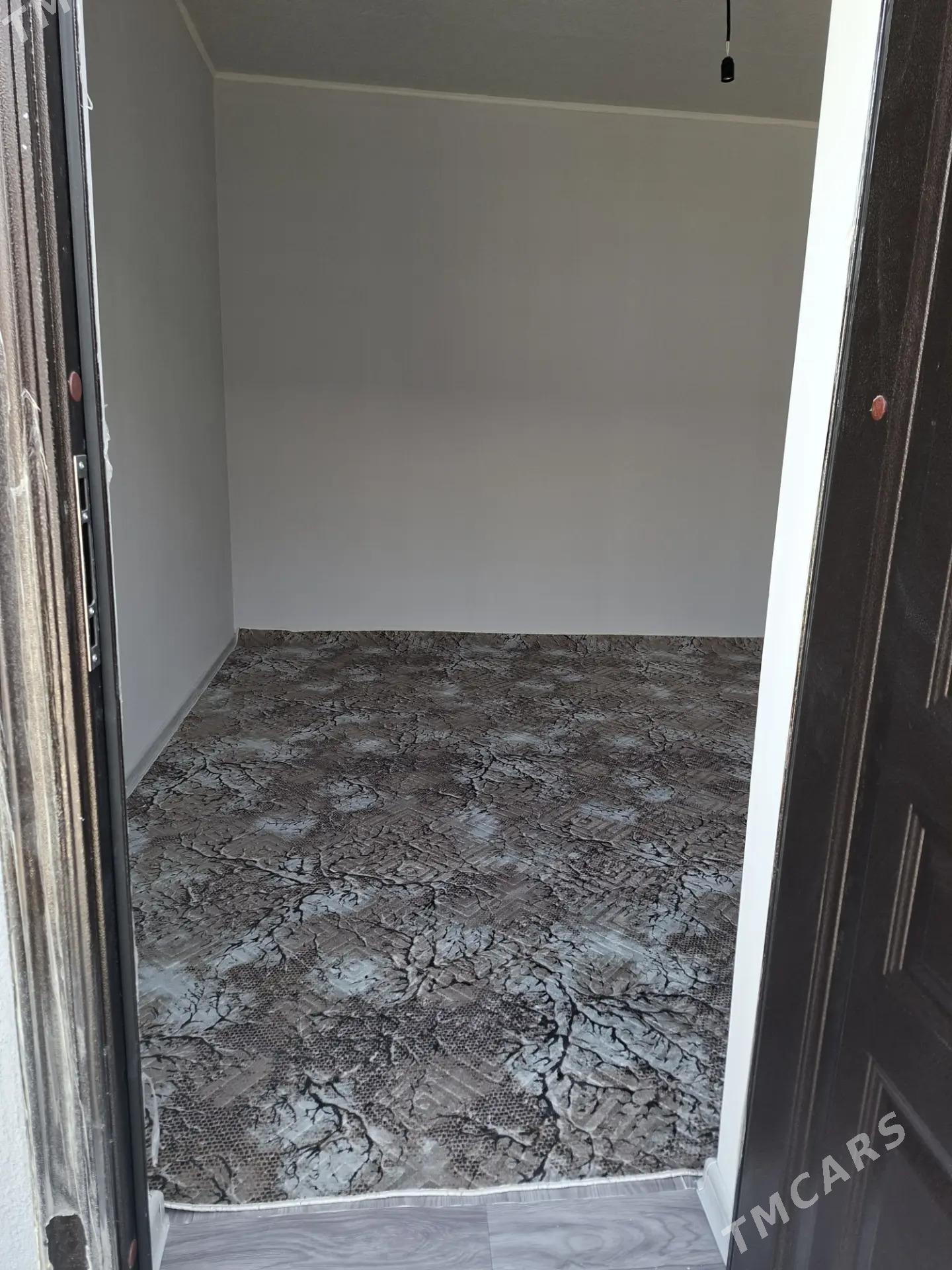 Kireýine Jaý - Hitrowka - img 4