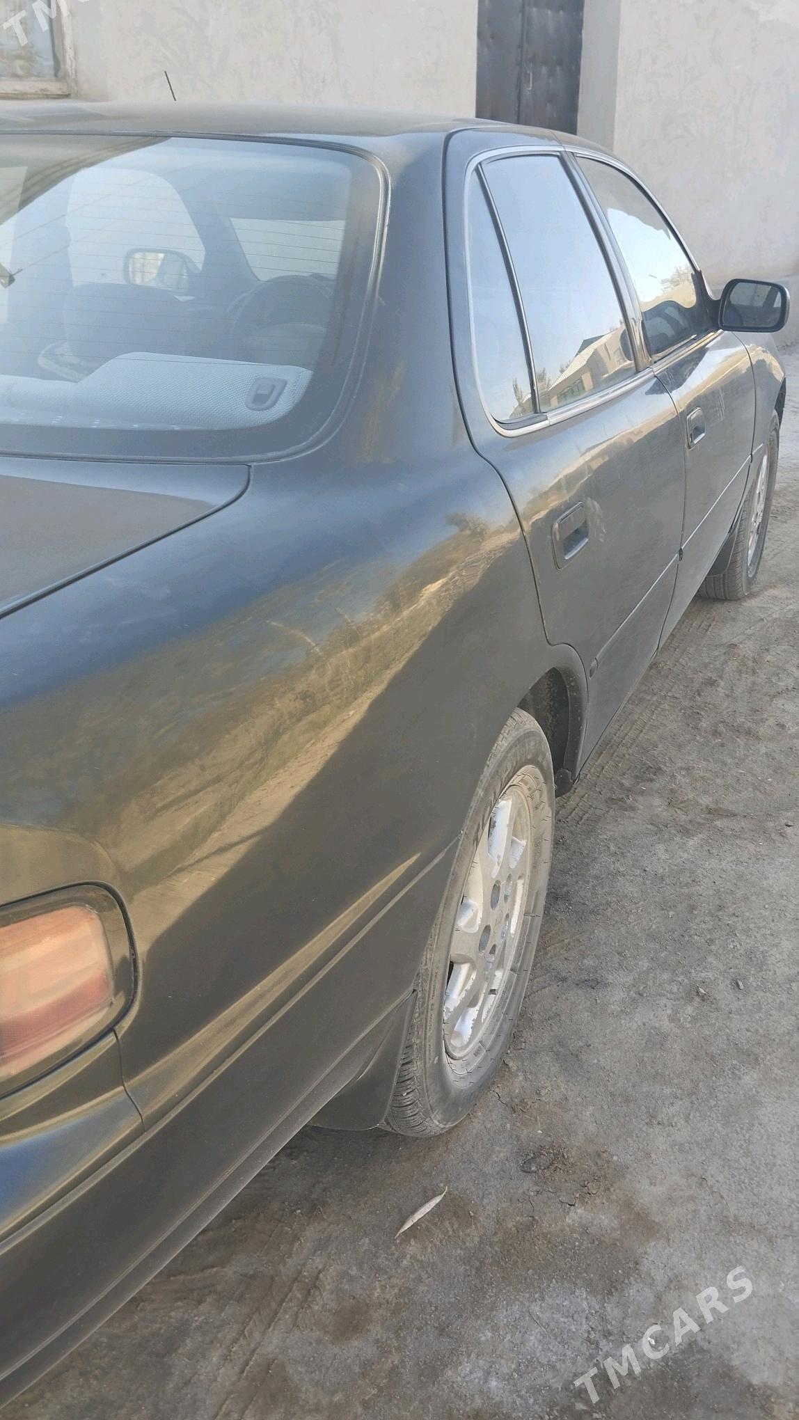 Toyota Camry 1993 - 90 000 TMT - Гурбансолтан Едже - img 3