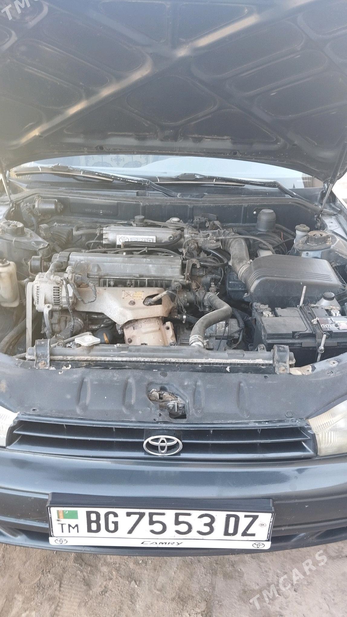 Toyota Camry 1993 - 90 000 TMT - Гурбансолтан Едже - img 6