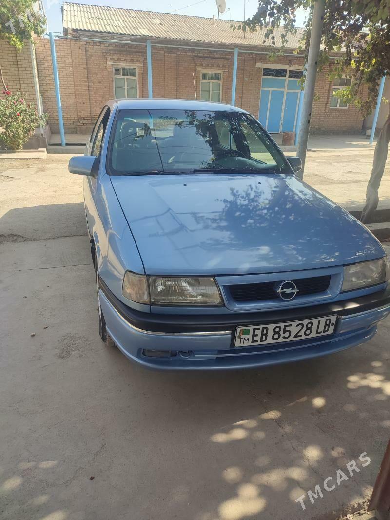 Opel Vectra 1993 - 50 000 TMT - Фарап - img 2