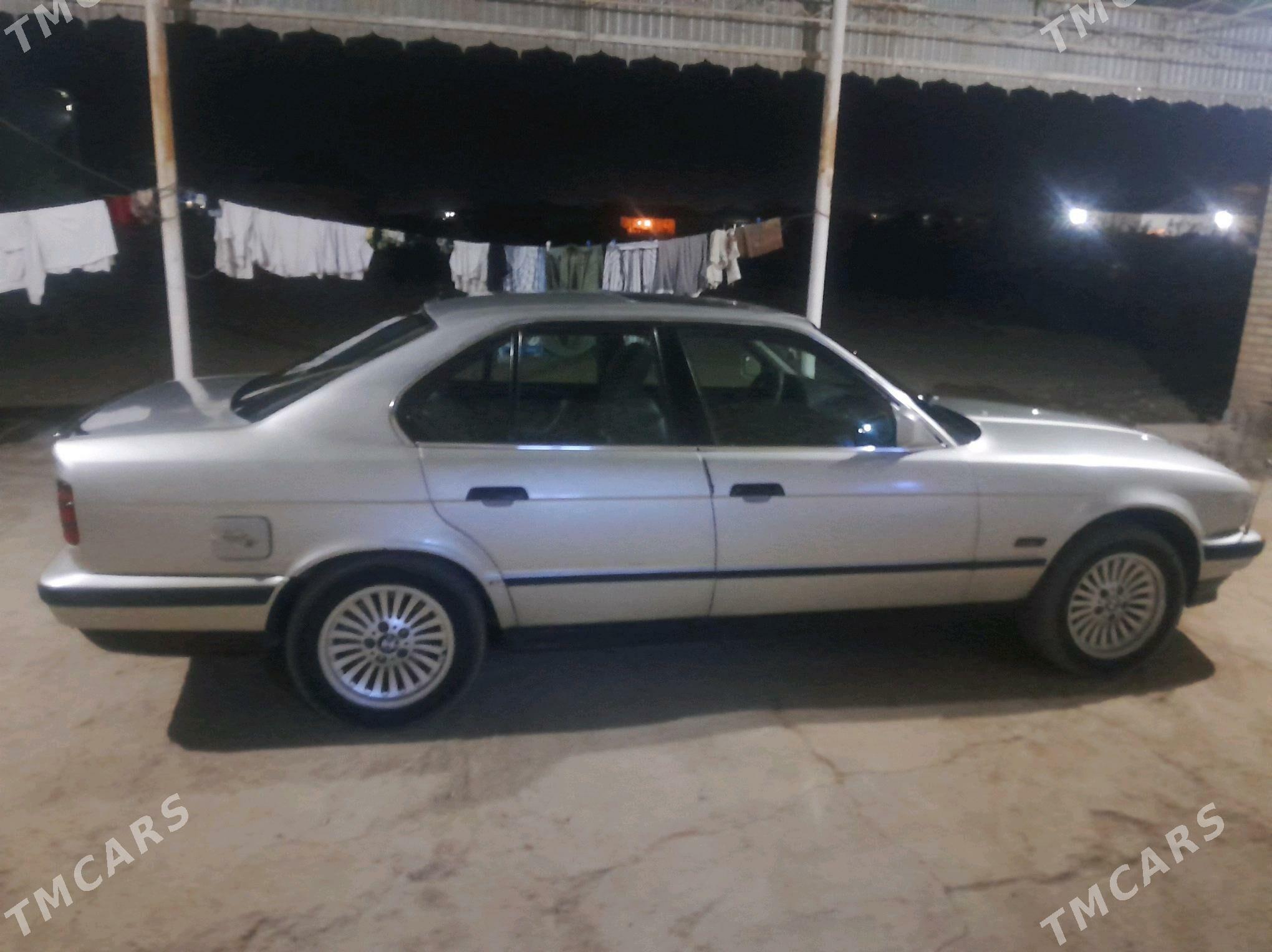 BMW 525 1992 - 35 000 TMT - Mary - img 3