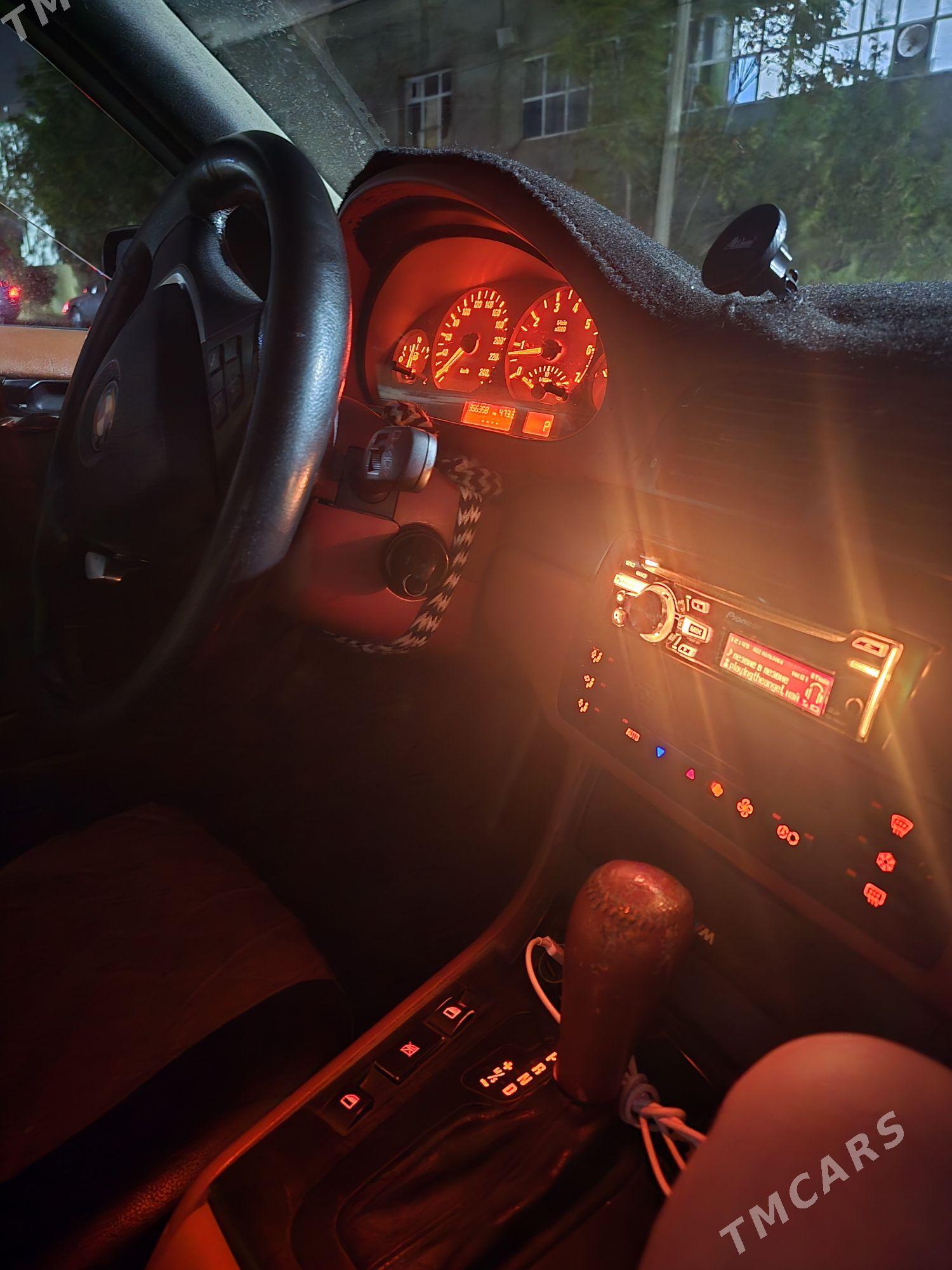 BMW E46 2001 - 110 000 TMT - Türkmenbaşy - img 3