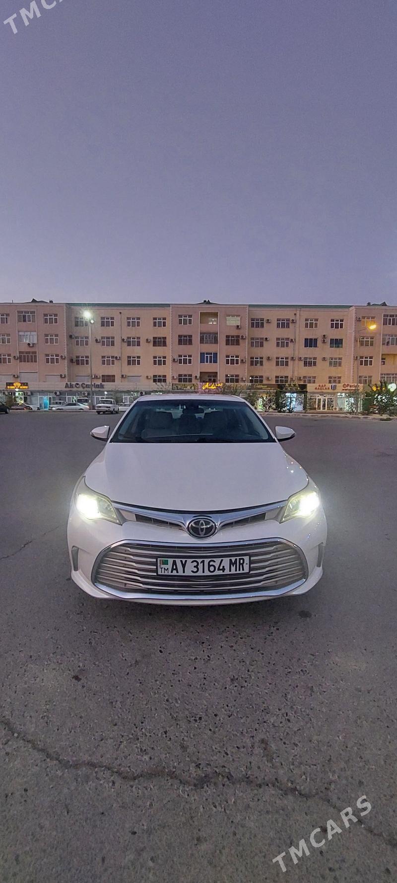 Toyota Avalon 2018 - 310 000 TMT - Мары - img 1