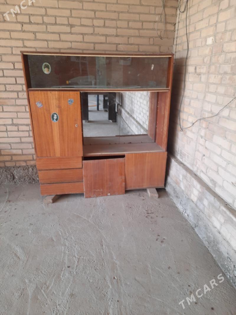 сервант - Türkmenabat - img 1