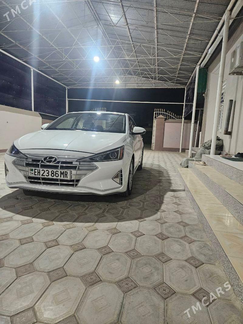 Hyundai Elantra 2020 - 216 000 TMT - Мары - img 5
