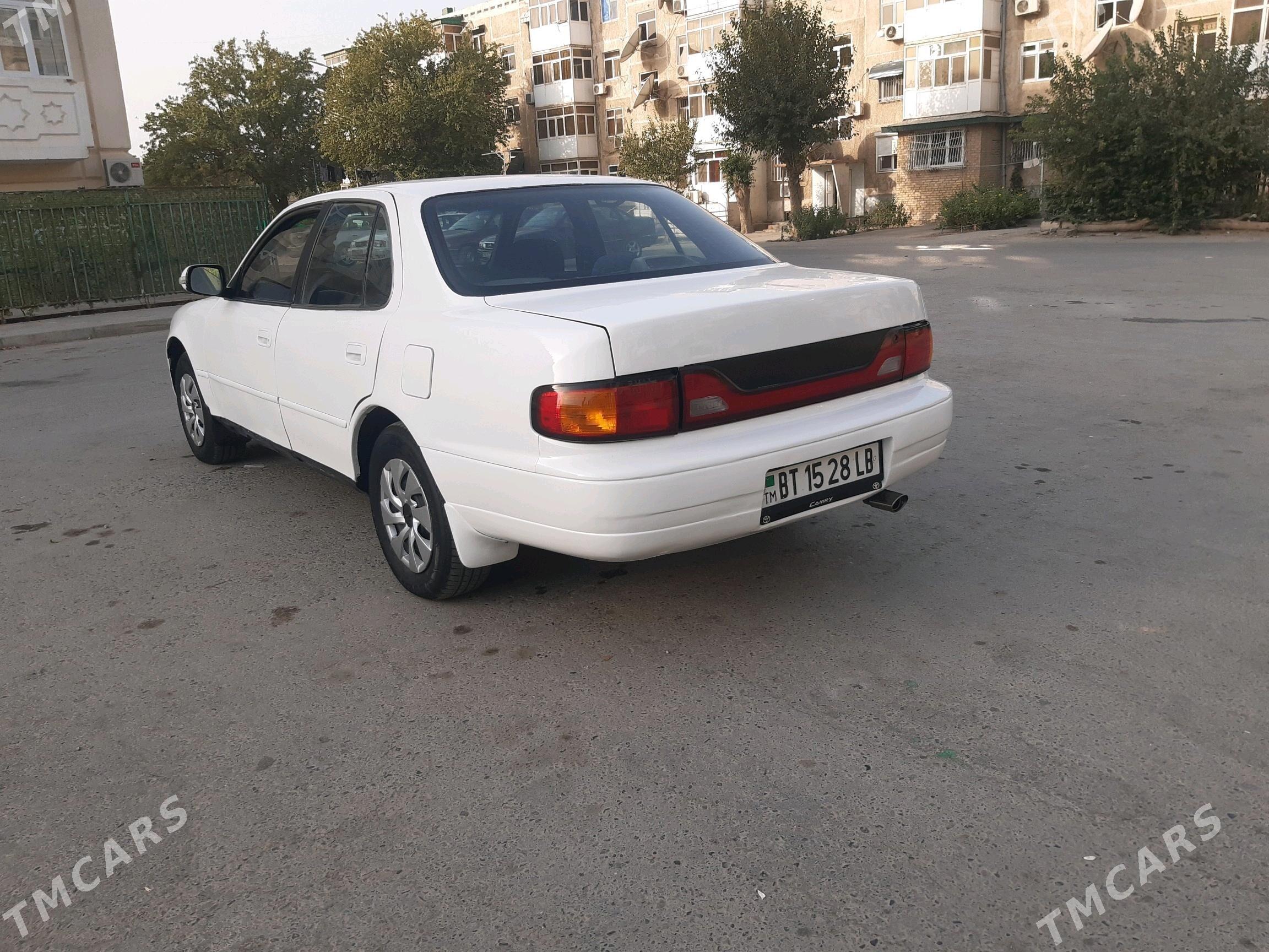 Toyota Camry 1993 - 79 000 TMT - Türkmenabat - img 3