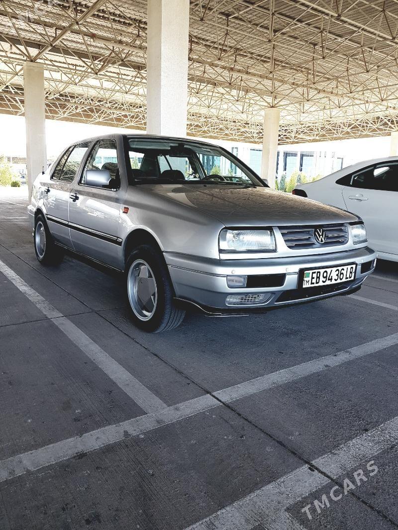 Volkswagen Jetta 1992 - 40 000 TMT - Türkmenabat - img 5